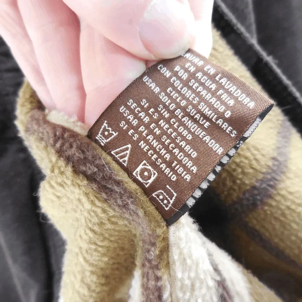 Levis Mens L Corduroy Jacket Sherpa Lined Plaid Shacket Chore Coat EUC - Picture 6 of 9